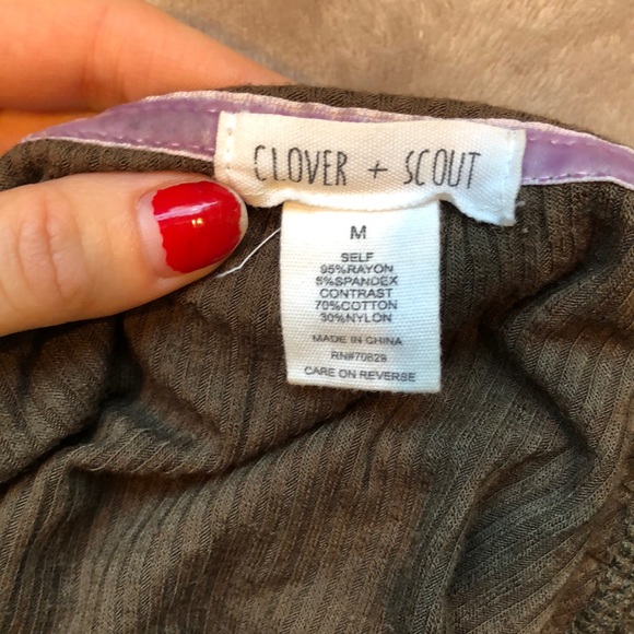 Clover + Scout - Picture 4 of 5